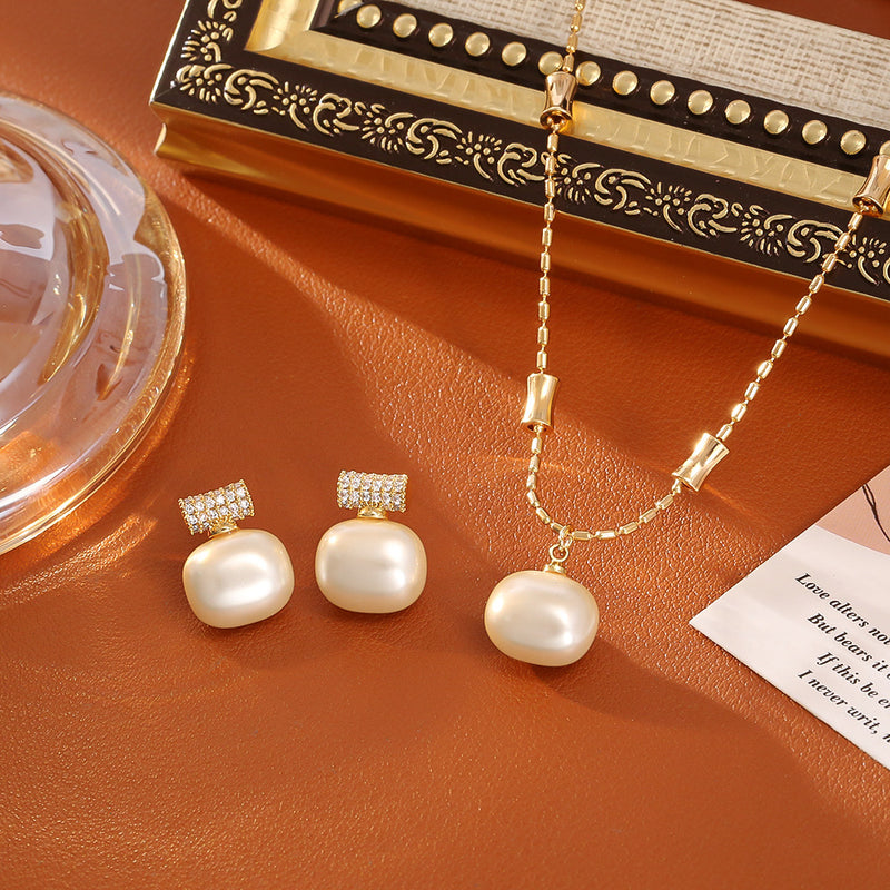 Sugar Pearl Bamboo Necklace High-end Fashion Simple Stud Earrings