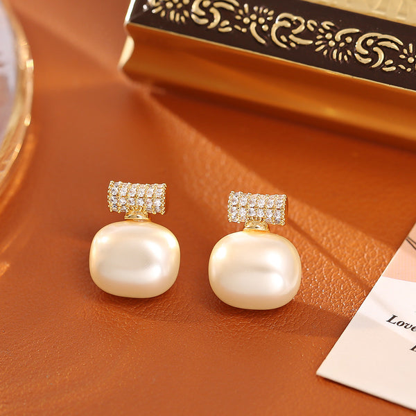 Sugar Pearl Bamboo Necklace High-end Fashion Simple Stud Earrings